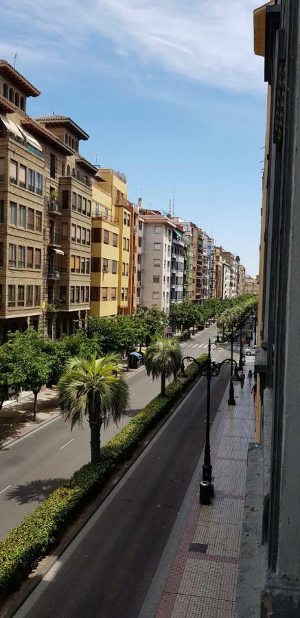 La Parada Zaragoza Exteriér fotografie